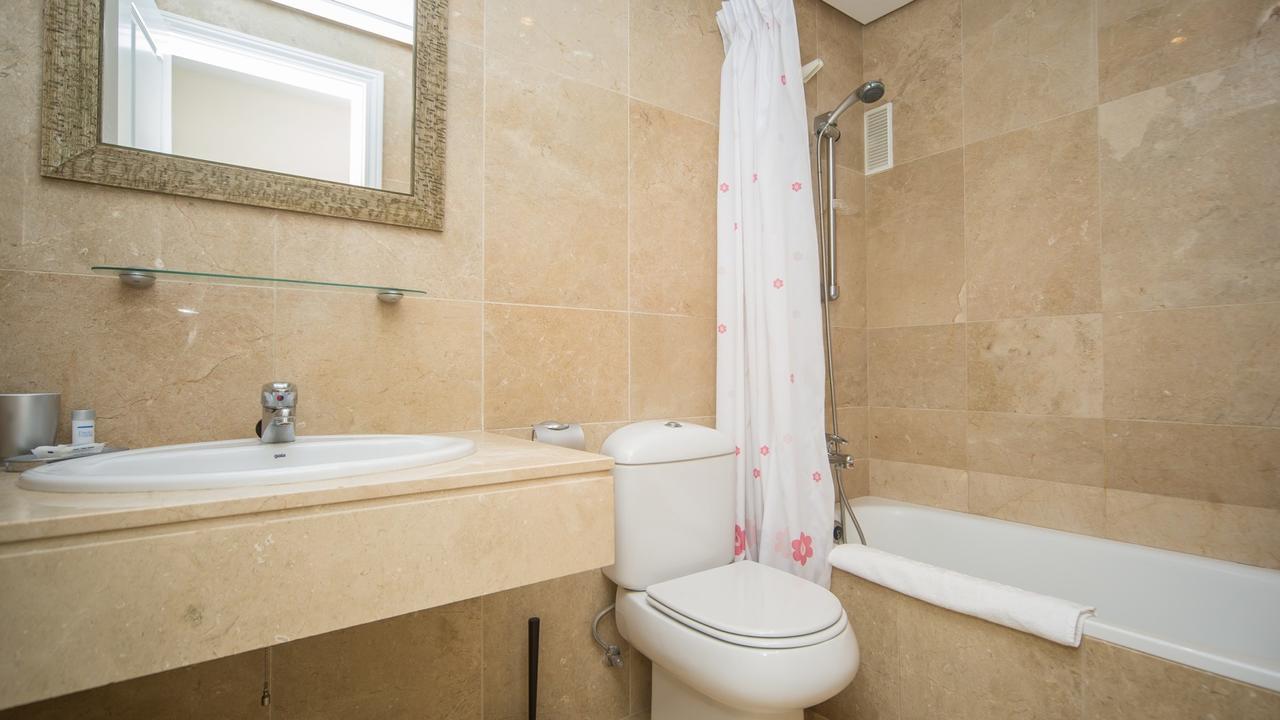 Marina Real 124 Appartement Manilva Buitenkant foto