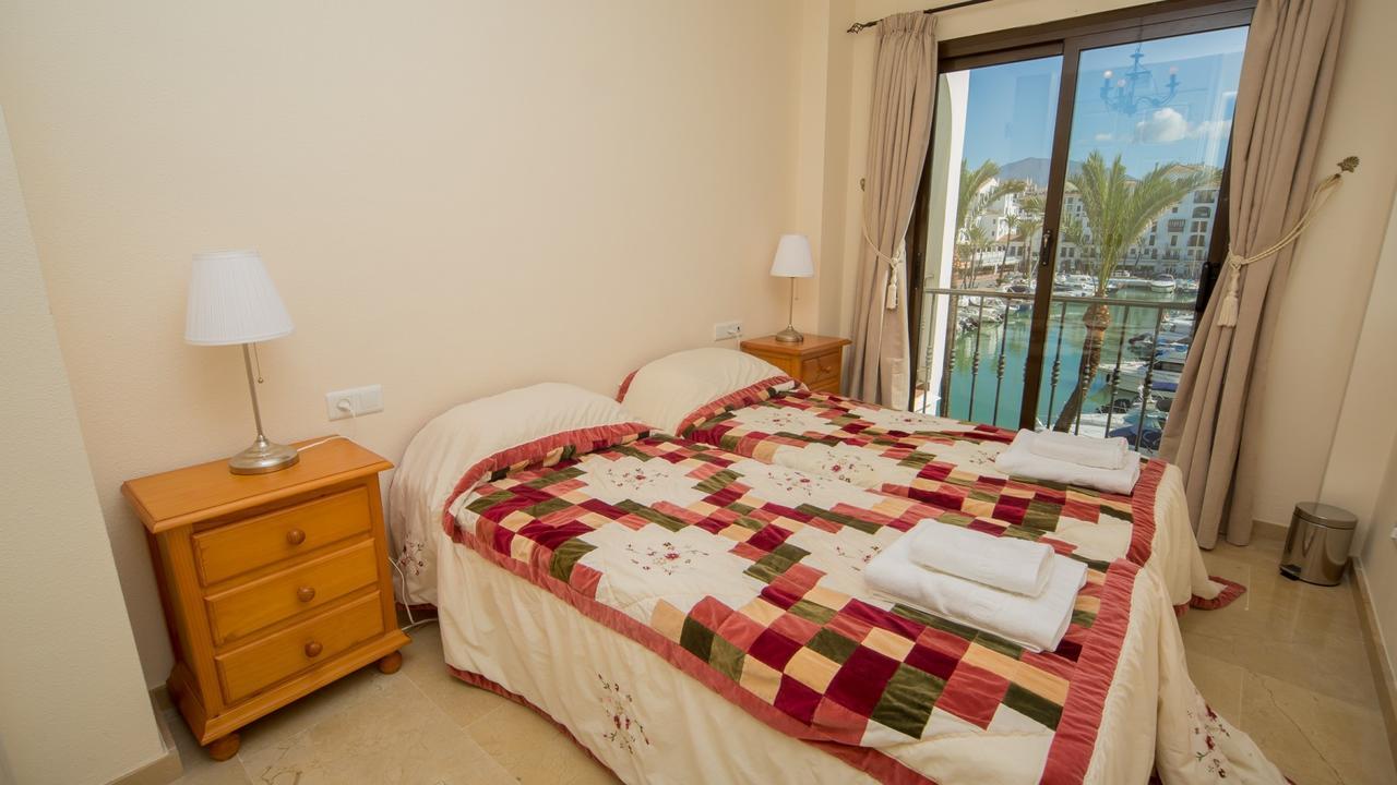 Marina Real 124 Appartement Manilva Buitenkant foto